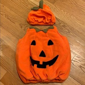 Pottery Barn Kids pumpkin costume 12-24 months